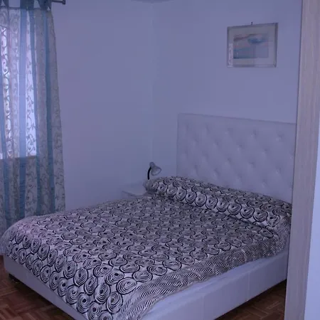 Tomato Apartment Novigrad (Istria)